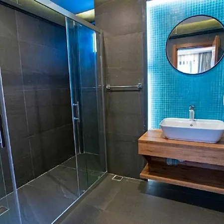 A Plus Ultra Luxury Guest House Pensiune *