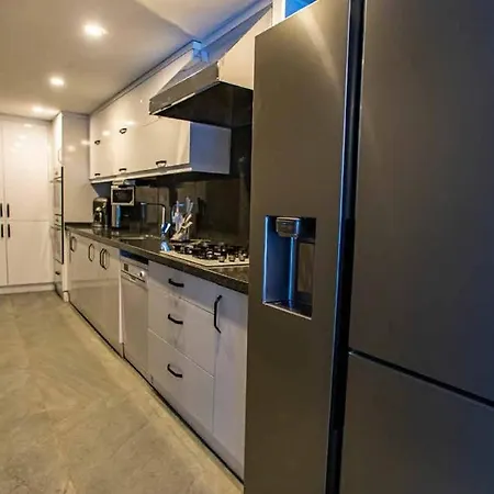 A Plus Ultra Luxury Guest House Guest house